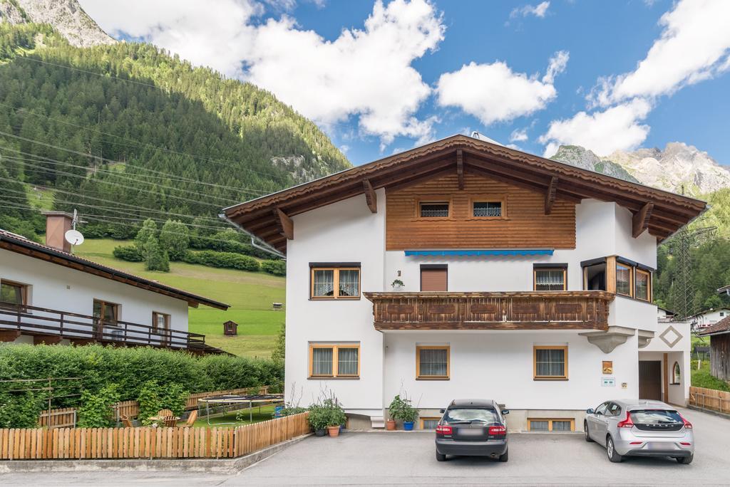 Апартаменты Haus Schimpfoessl Флирш Экстерьер фото